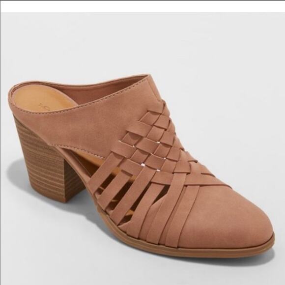 NEW Universal Thread heeled mules - Picture 3 of 6